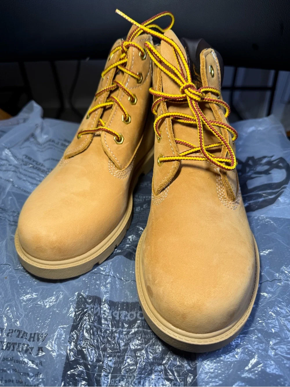 Timberland Boots 6” Classic Youth Kids Boys Sz 3US Box New